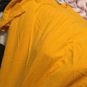 T-shirt yellow